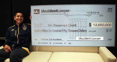 i Accident Lawyer logo